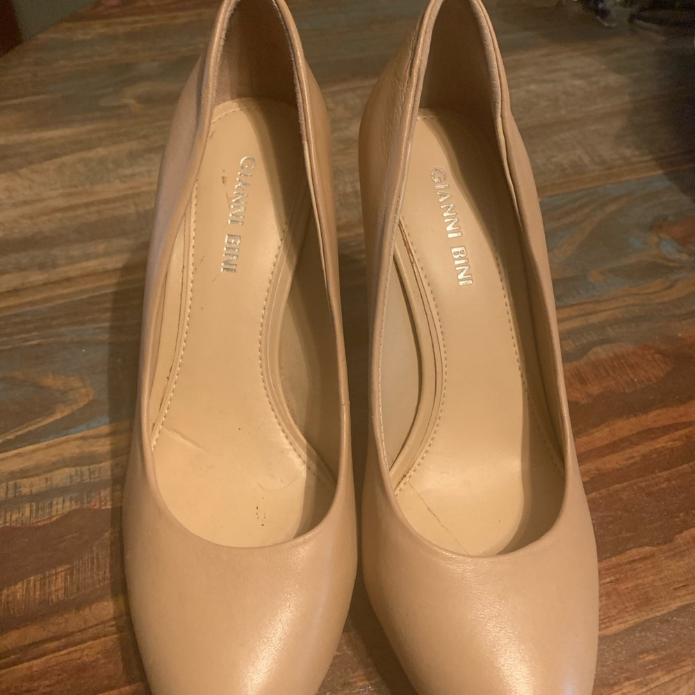 Gianni Bini pumps, size 6.5 - Picture 2 of 4